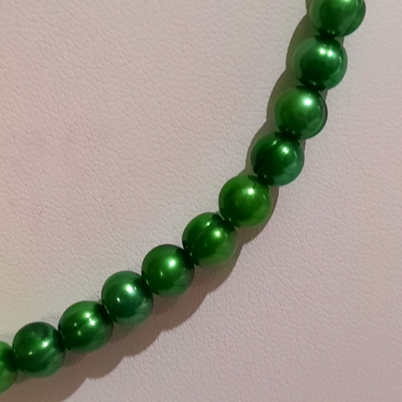 Green Culture Freshwater Pearl Necklace - Picture 3 of 5